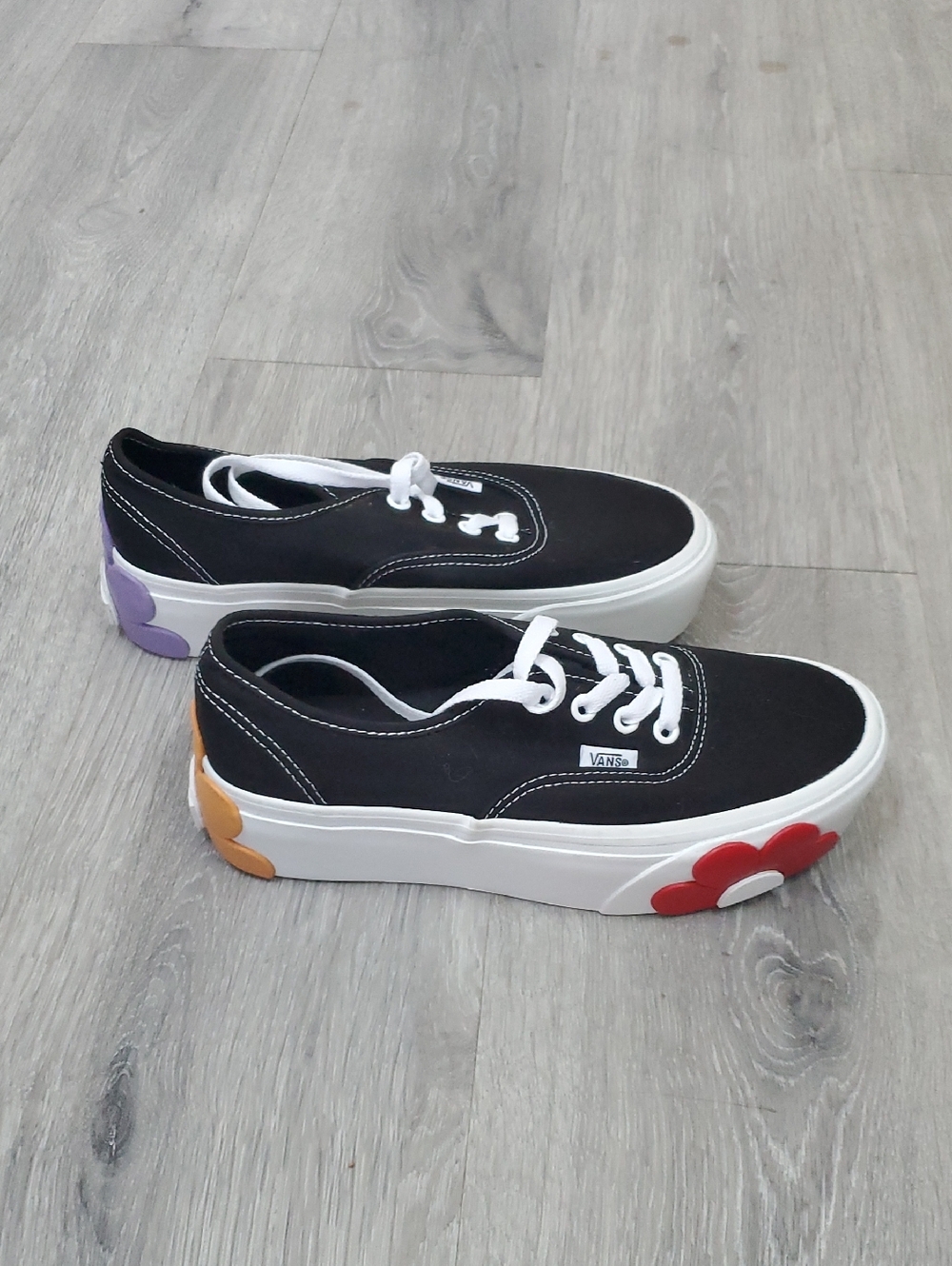 Vans Platform Stakforn Floral Skate Black Canvas Sneakers Size 7 - Picture 4 of 10